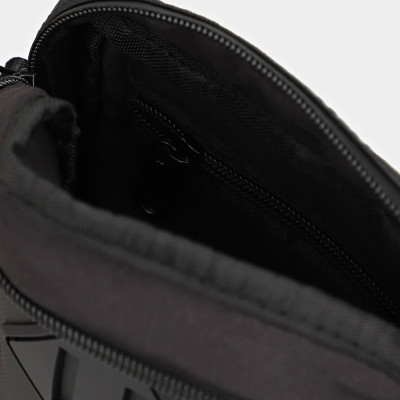 Larum Zephyr bag black 212510-010