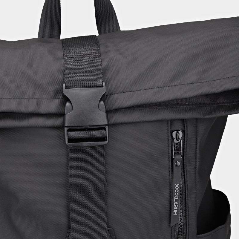 Larum Whisper backpack black 212511-010