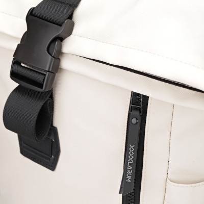 Larum Whisper backpack beige 212511-125