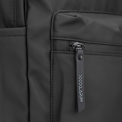 Larum Luminous backpack black 212512-010