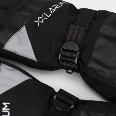 Larum Eajar gloves black 592501-010