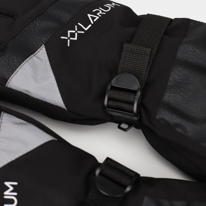 Larum Eajar gloves black 592501-010
