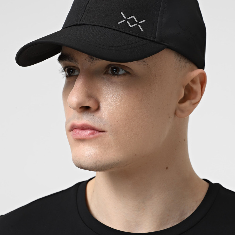 Larum Magnolia baseball cap black 102515-010