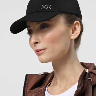 Larum Magnolia baseball cap black 102515-010