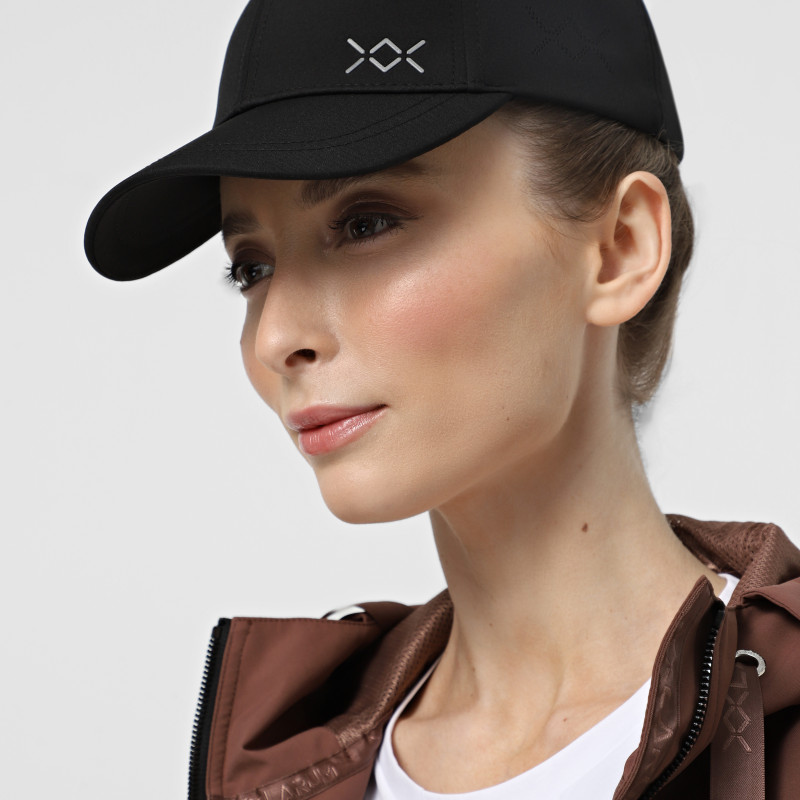 Larum Magnolia baseball cap black 102515-010